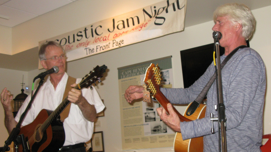 Terry_Plowman_and_at_Acoustic_Jam1